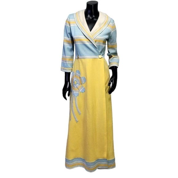 Vintage 60s 70s Womens M Knit Polyester Wrap Maxi Dress Hippie Flower Applique - Picture 2 of 14